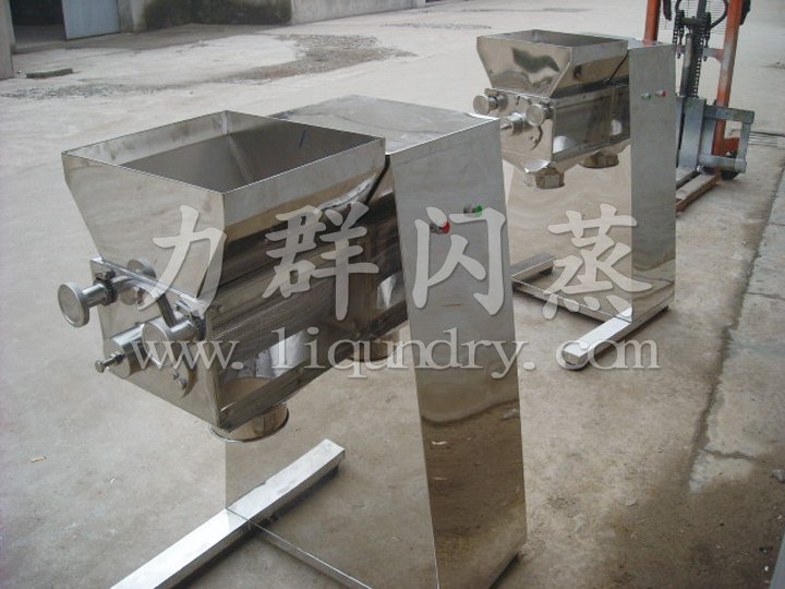 YK系列搖擺式顆粒機(jī)